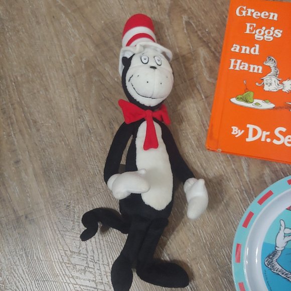 Cat in the Hat plush/2 Dr Suess books one hardback one paperback /dish plate - Picture 4 of 15